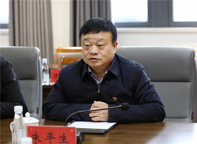 市國資委黨委書記、主任朱平生帶隊(duì)走訪慰問城投集團(tuán)