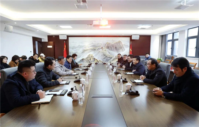 市國資委黨委書記、主任朱平生帶隊(duì)走訪慰問城投集團(tuán)