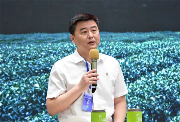 新理念、新時(shí)尚、新方式、新感受——德宇集團(tuán)舉行2022得雨活茶新品發(fā)布推廣會