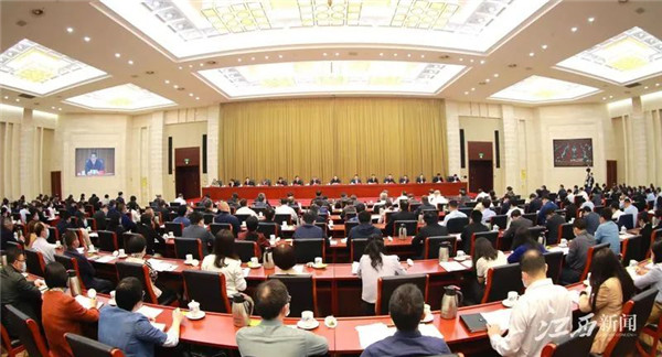 省委召開貫徹落實中央人大工作會議精神推進(jìn)會，易煉紅提出這些要求